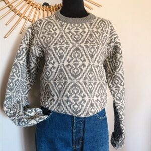 Vintage Gray Patterned Wool Sweater
